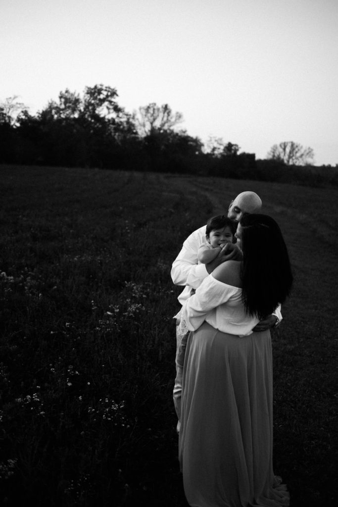 Mokena Location Forest Preserve Elle Baker Photography black and white image of family hugging
