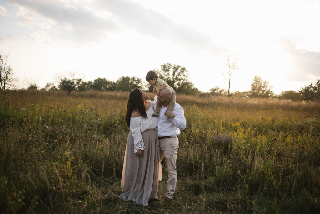 Mokena Location Forest Preserve Elle Baker Photography family of three 