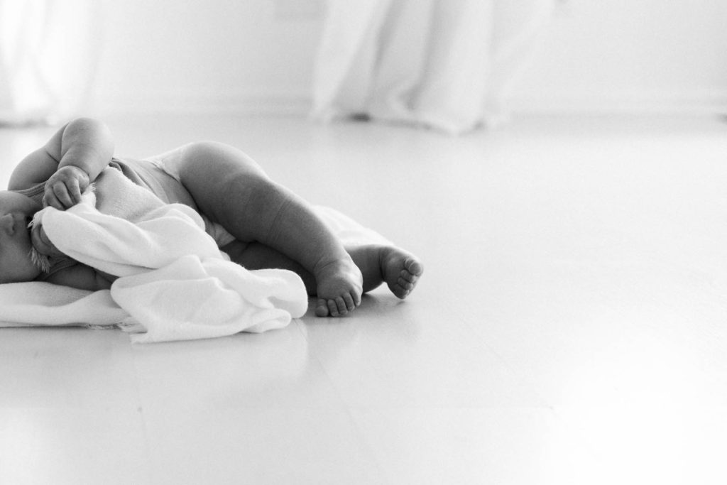 Detail shots during a baby session, Elle Baker Photography, La Grange Illinois baby photographer, baby boy in white studio