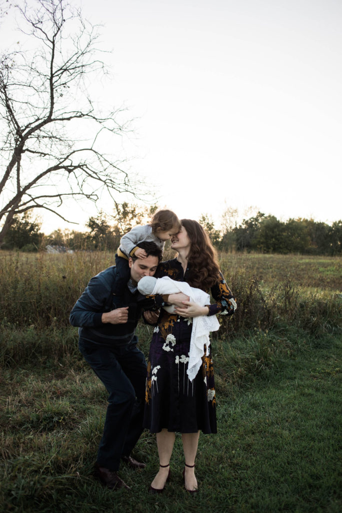 Naperville Illinois Forest Preserve, Photos by Elle Baker Photography, family of four posing idea, lifestyle newborn session