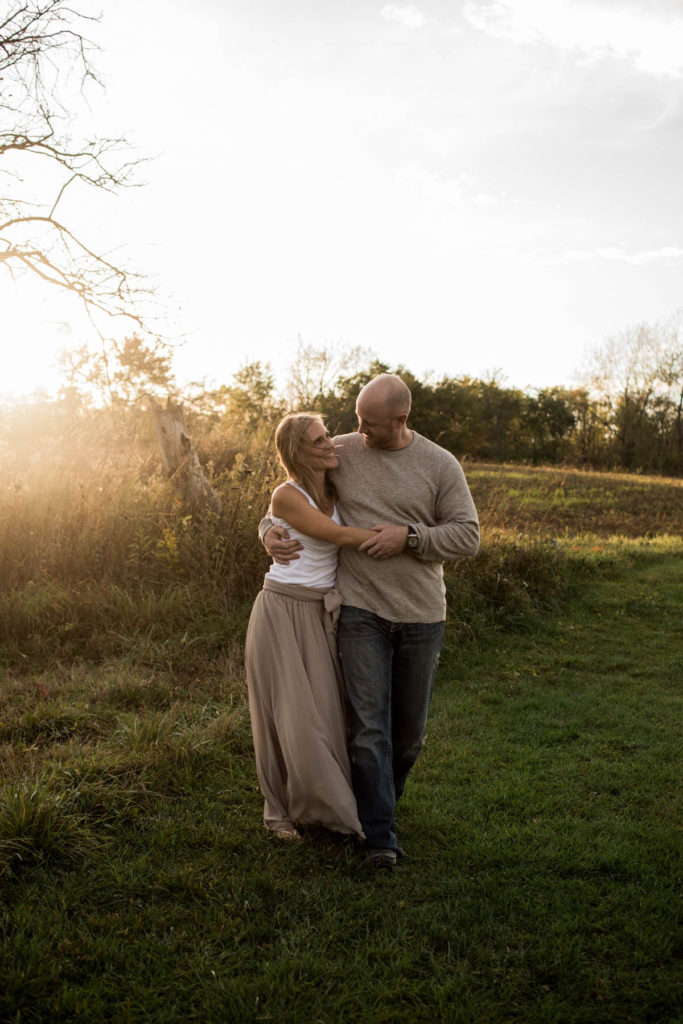 Hickory Creek Junction family session, Photos by Elle Baker Photography, New Lenox IL, young couple walking at sunset