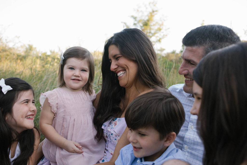 Hickory Creek Preserve in Mokena, IL, Photo by Elle Baker Photography, how to engage your clients during family session