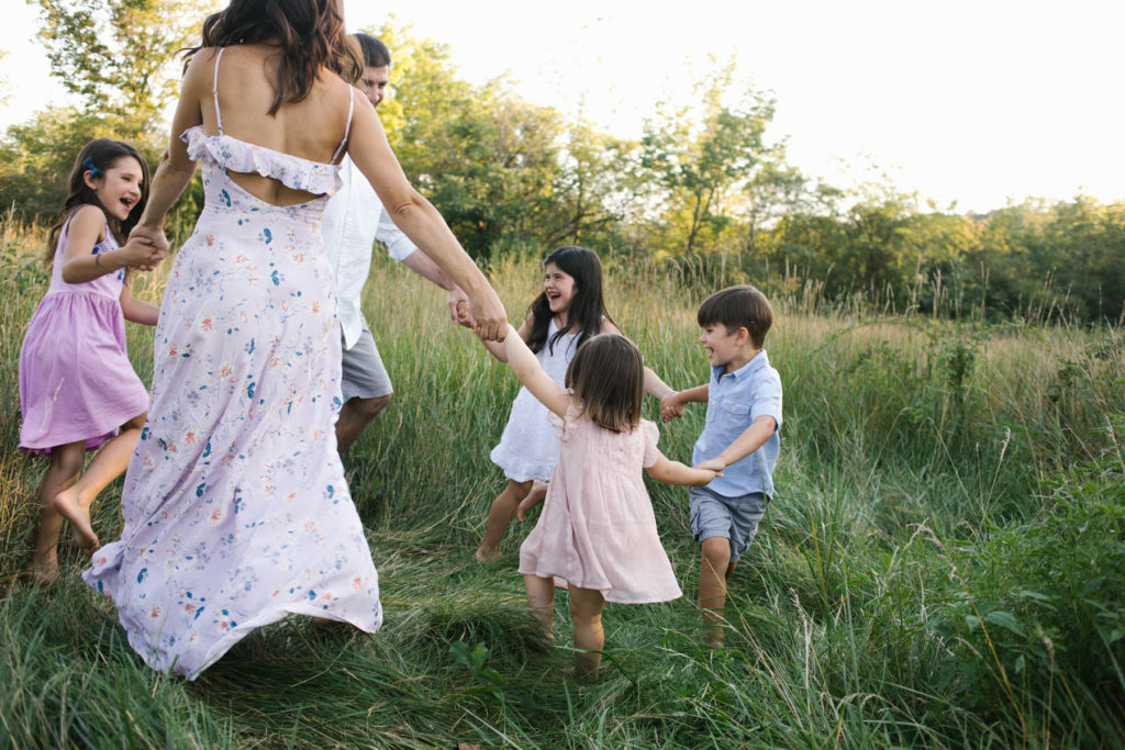 Hickory Creek Preserve in Mokena, IL, Photo by Elle Baker Photography, candid family photography