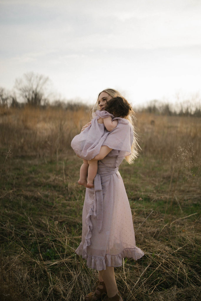 beautiful photo of mother and daughter outdoors during a session with Elle Baker Photography