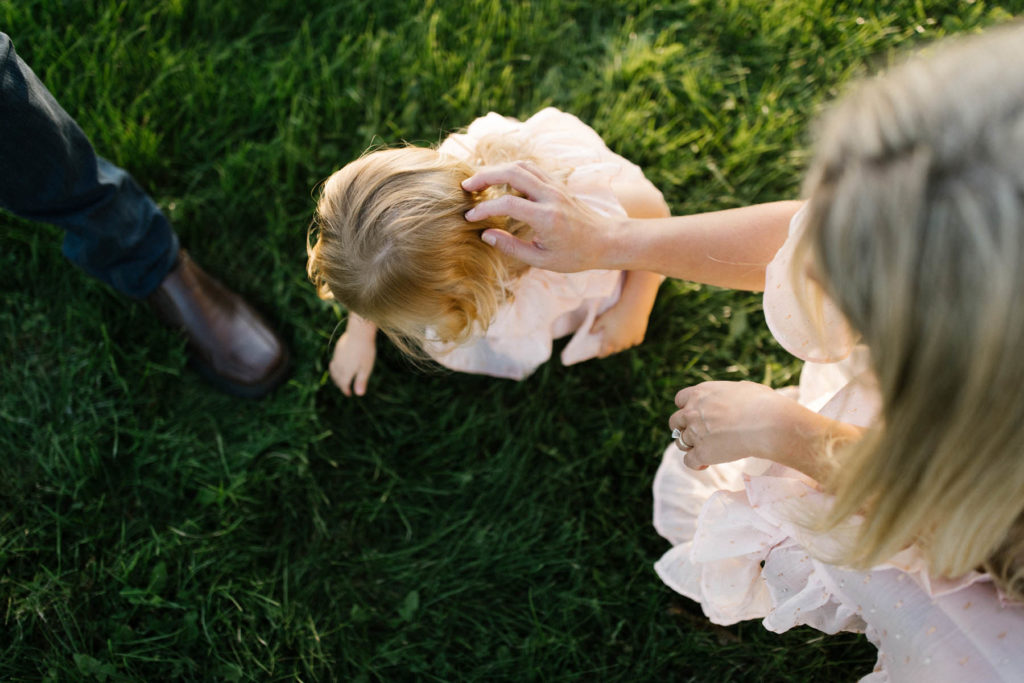 tips on how to prepare for a family portrait session