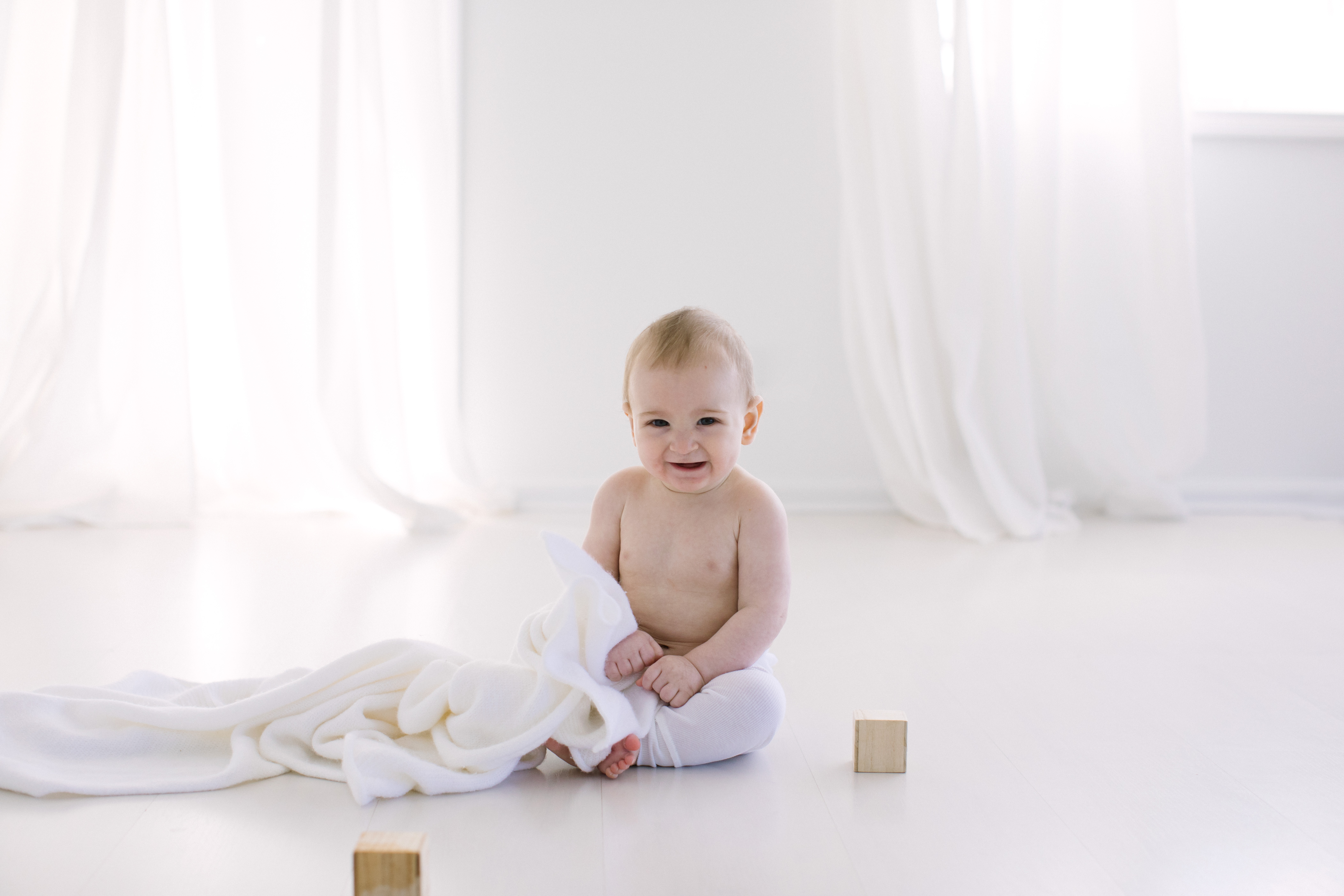 Natural light photography in white studio by Laurie Baker with Elle Baker Photography