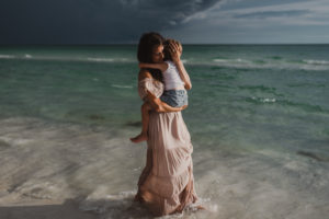 Chicago baby and family photographer Laurie Baker is photographed by Twyla Jones Photography in Florida 