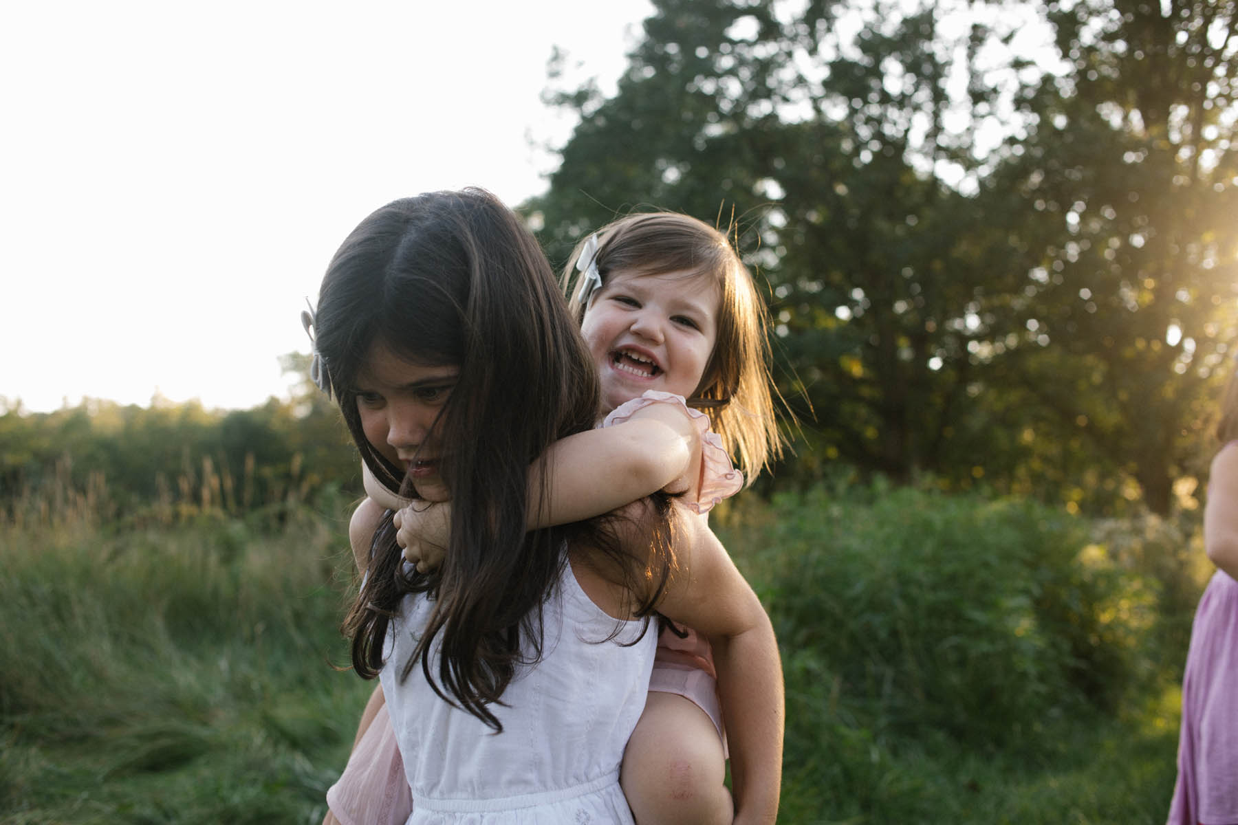 Hickory Creek Preserve in Mokena, IL, Photo by Elle Baker Photography, little girl giving piggy back ride
