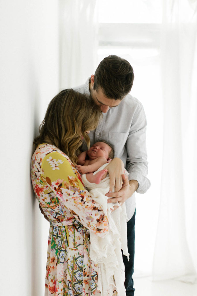 newborn lifestyle session with Laurie Baker 